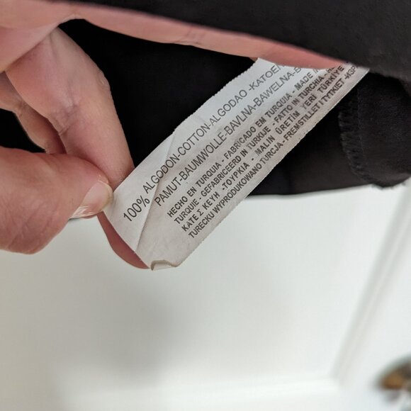 Classic Black A-Line Zara Skirt - Picture 4 of 4